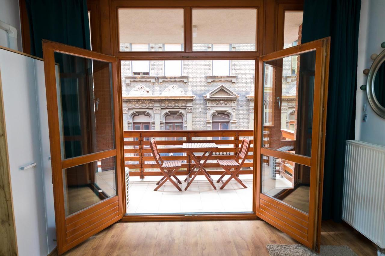 Lovag Studio Apartment 布达佩斯 外观 照片