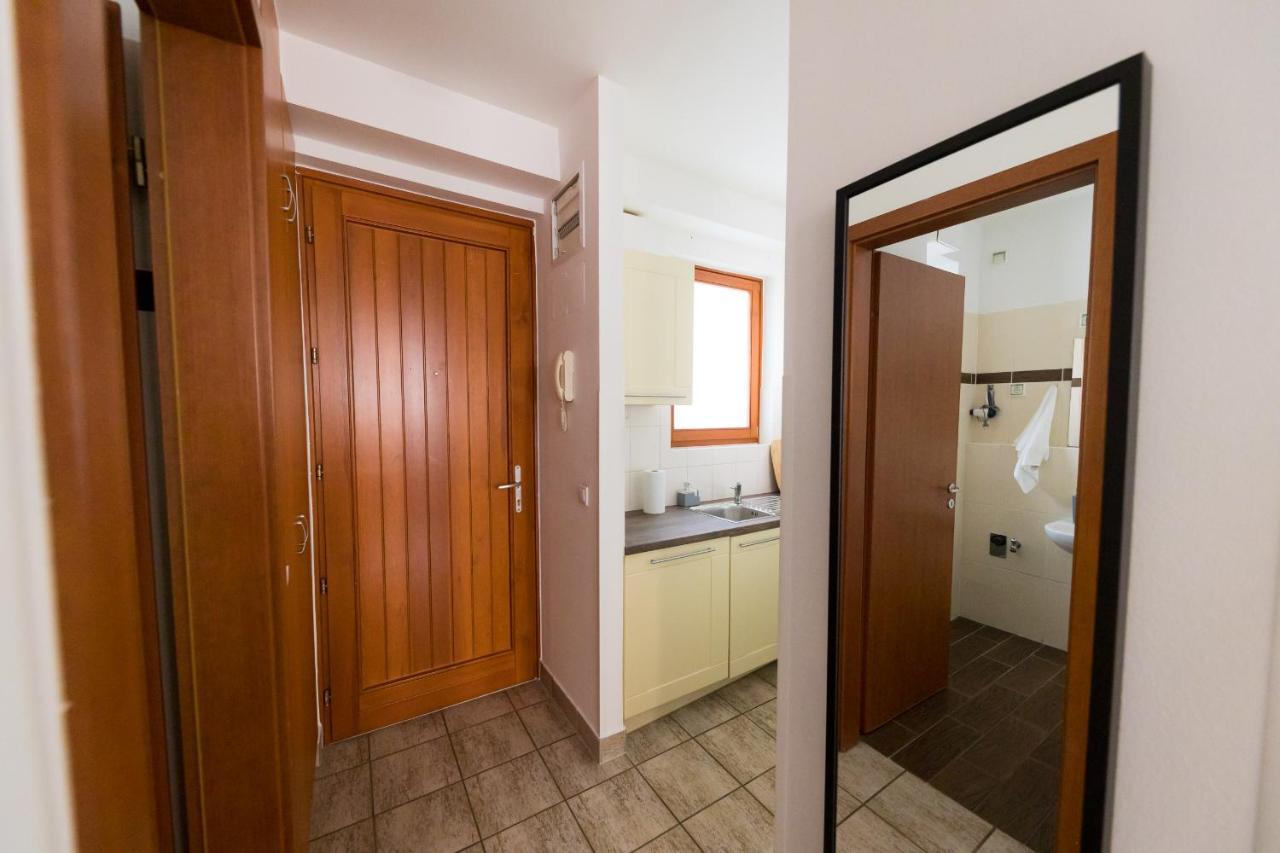 Lovag Studio Apartment 布达佩斯 外观 照片